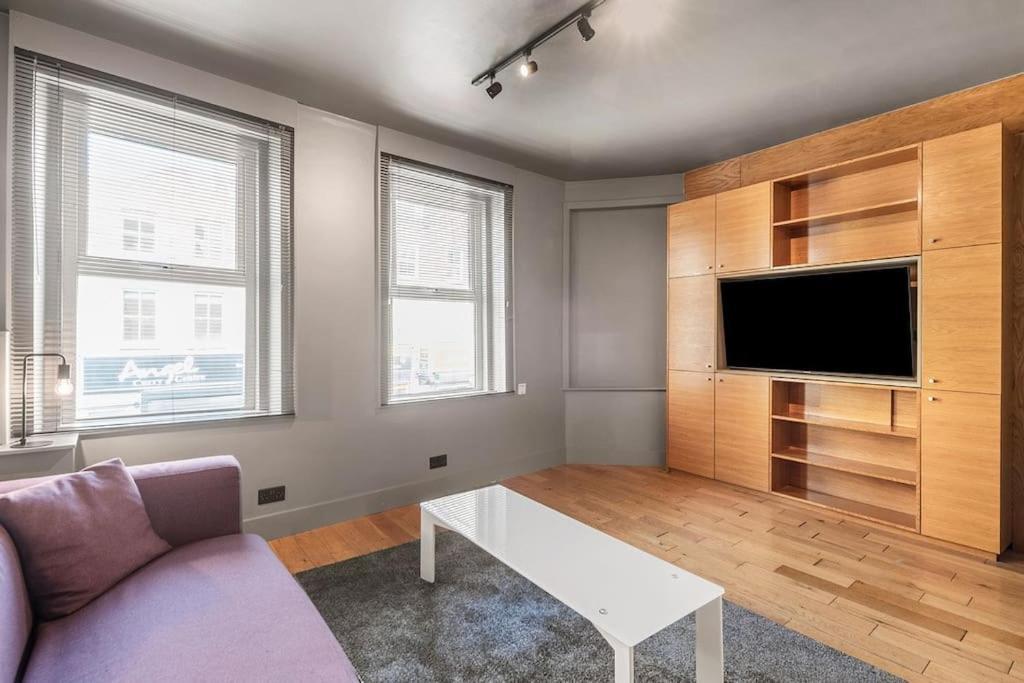 Spacious Home On Chapel Market London Exterior photo